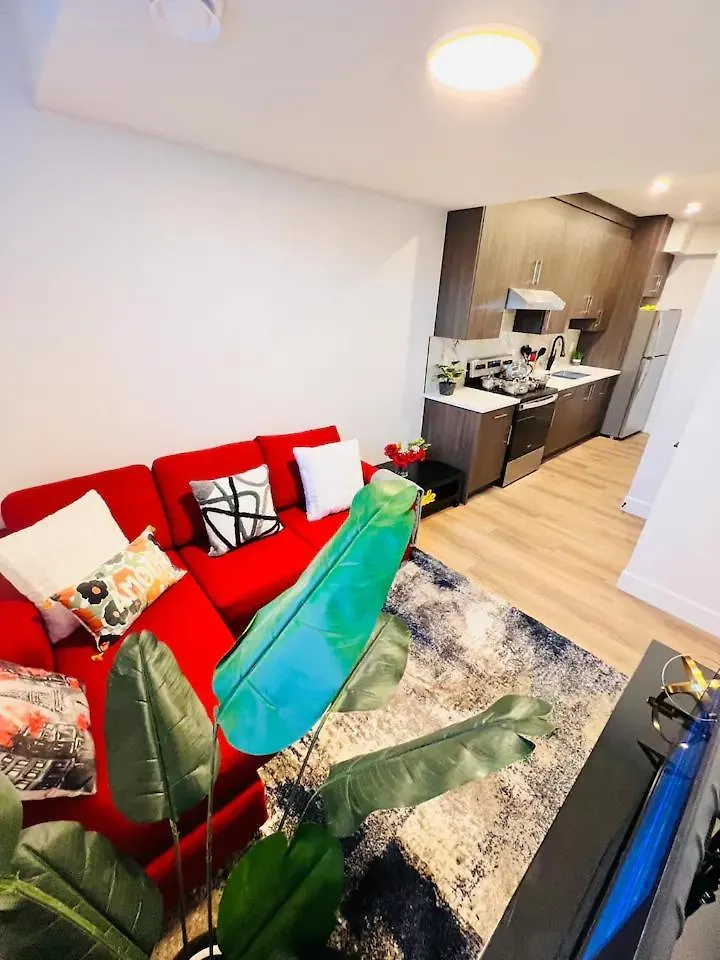 B21 River Valley 2Bd Basement Suite Edmonton 0*,