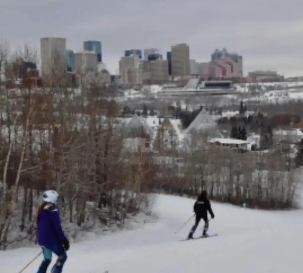 B21 River Valley 2Bd Basement Suite Edmonton